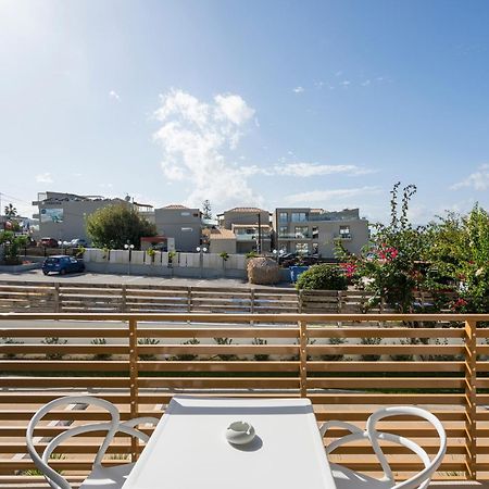 Ostrakon Suites Agia Marina  Екстер'єр фото